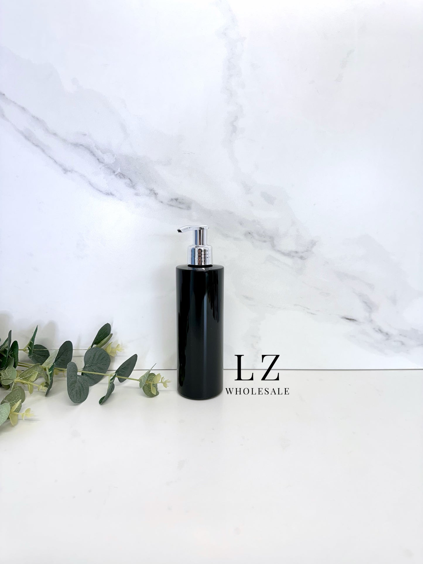 Black Tubular 250ml Bottle With Pump