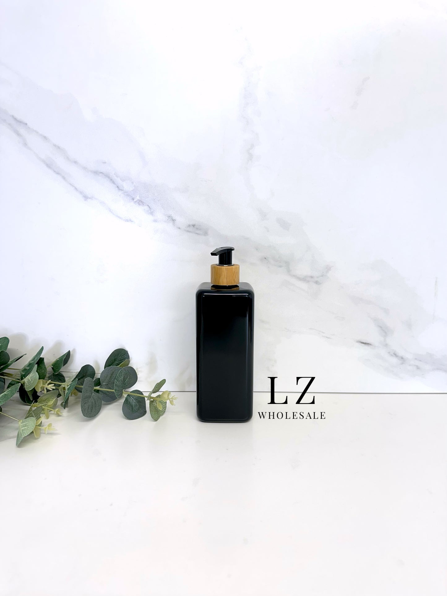 Black Square 500ml Bottle With Bamboo Pump