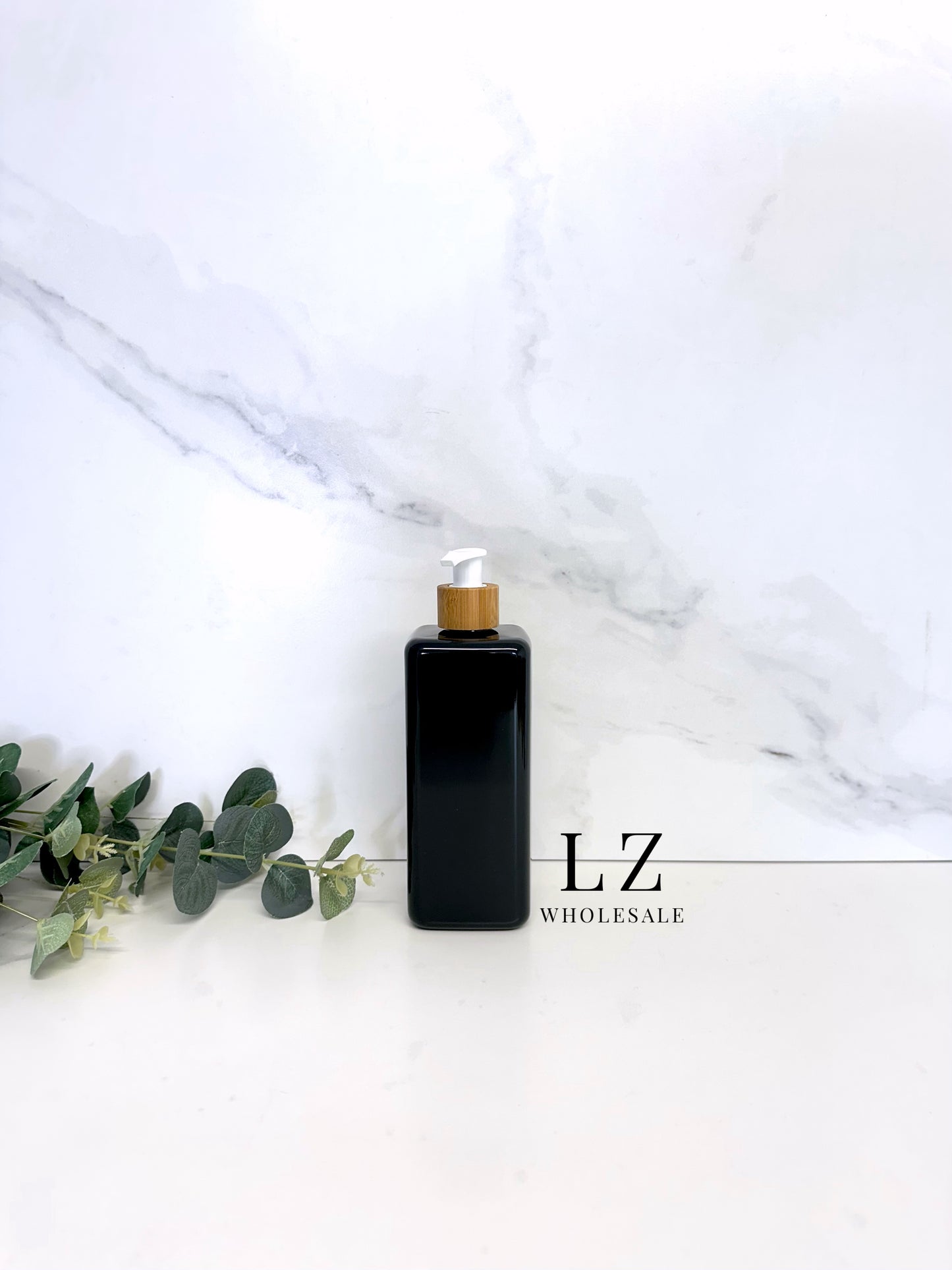 Black Square 500ml Bottle With Bamboo Pump
