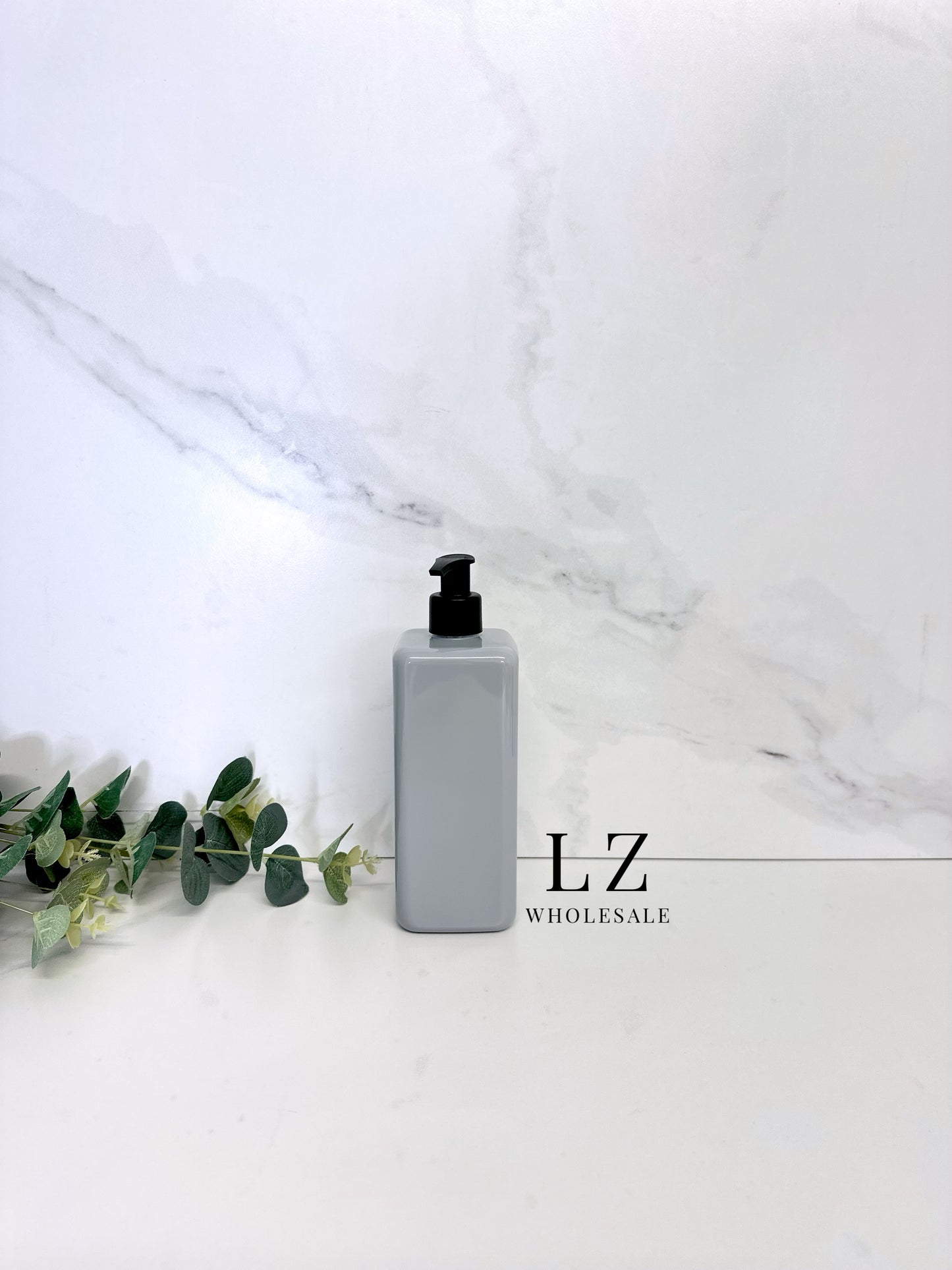Grey Square 500ml Bottle With Pump