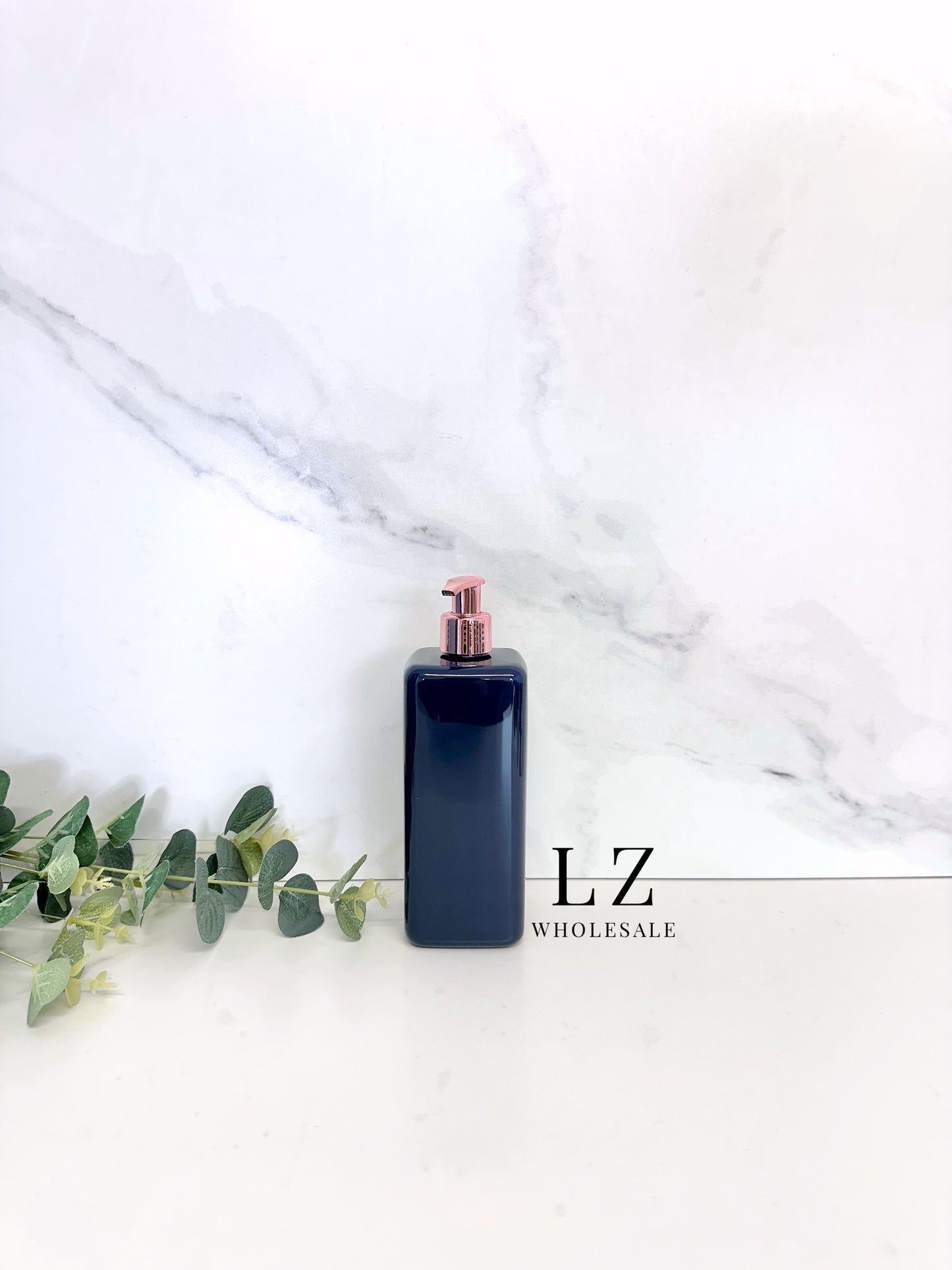 Navy Square 500ml Bottle With Pump