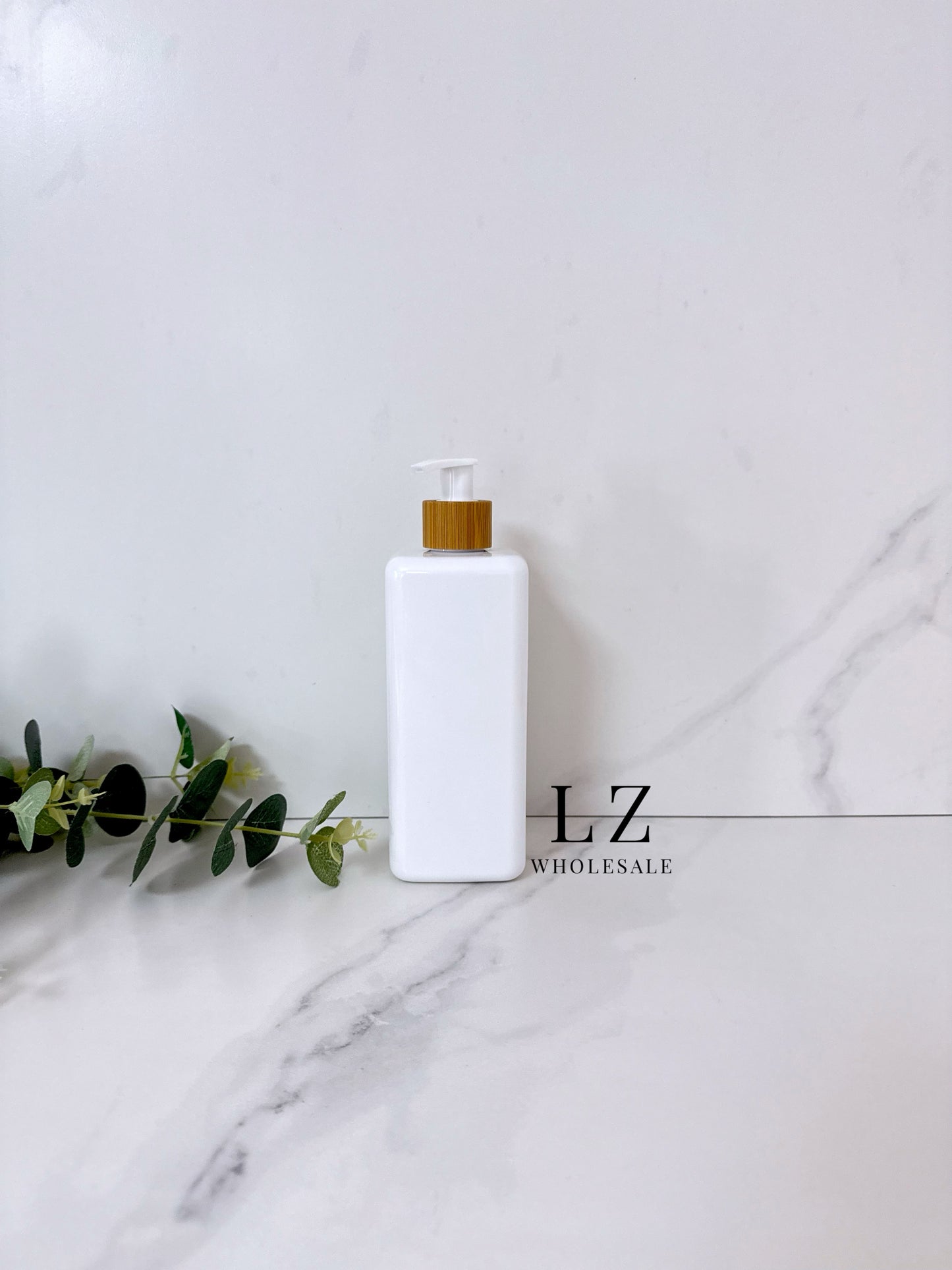 White Square 500ml Bottle With Bamboo Pump (Copy)