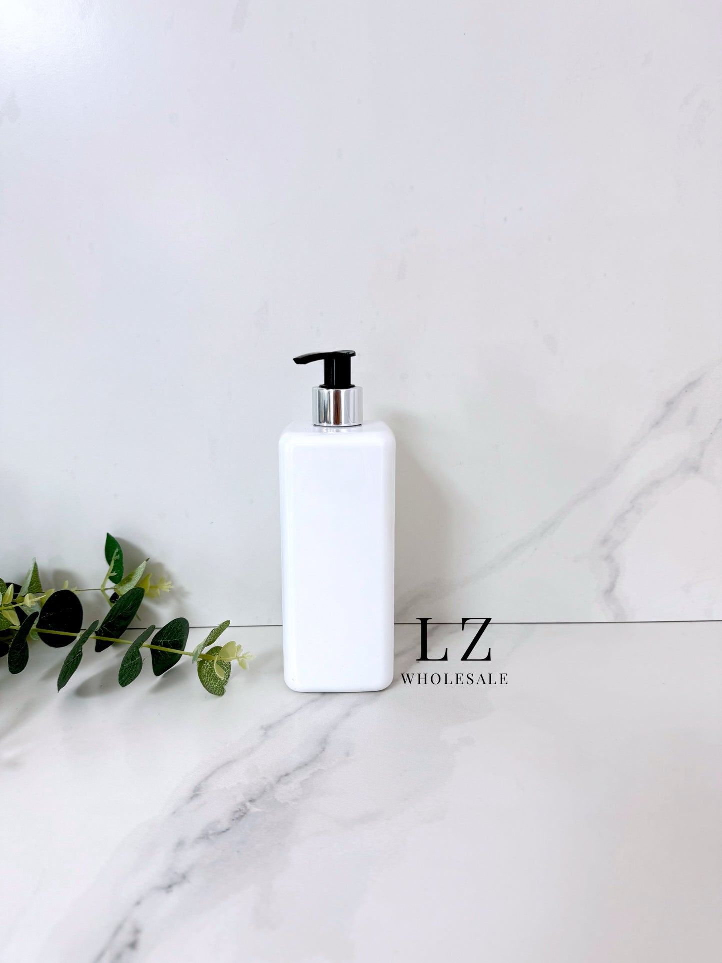 White Square 500ml Bottle With Pump