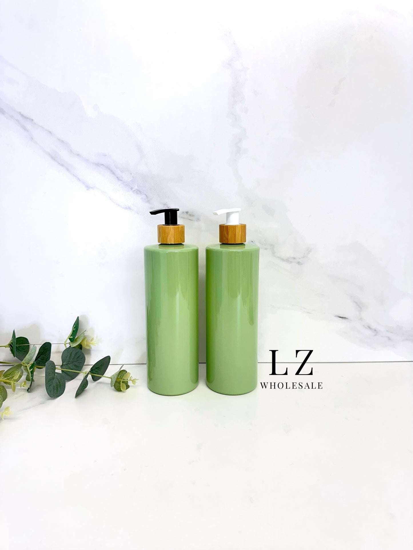 Sage Green Tubular 500ml Bottle With Bamboo Pump